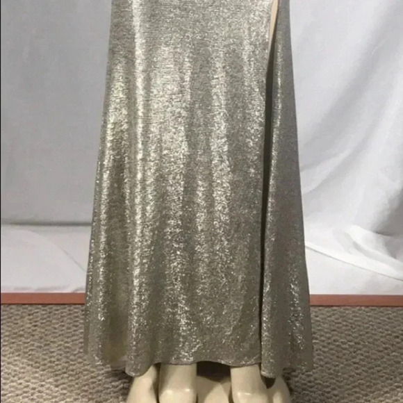 Blondie Nites By Stacy Sklar Size 3 Strappy-Back Light Gold Gown.New With Tags - Picture 7 of 11